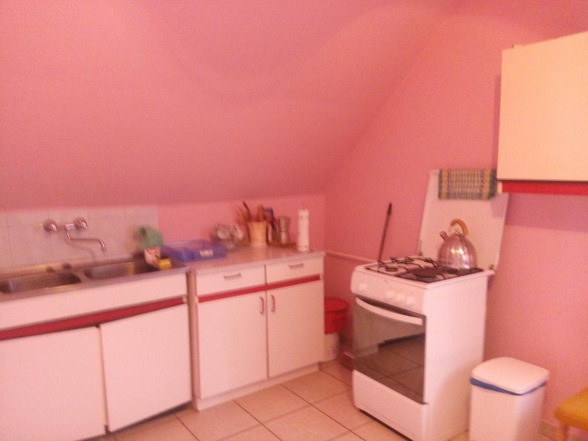 Tuenderkert Apartmanok Hajdúszoboszló Buitenkant foto