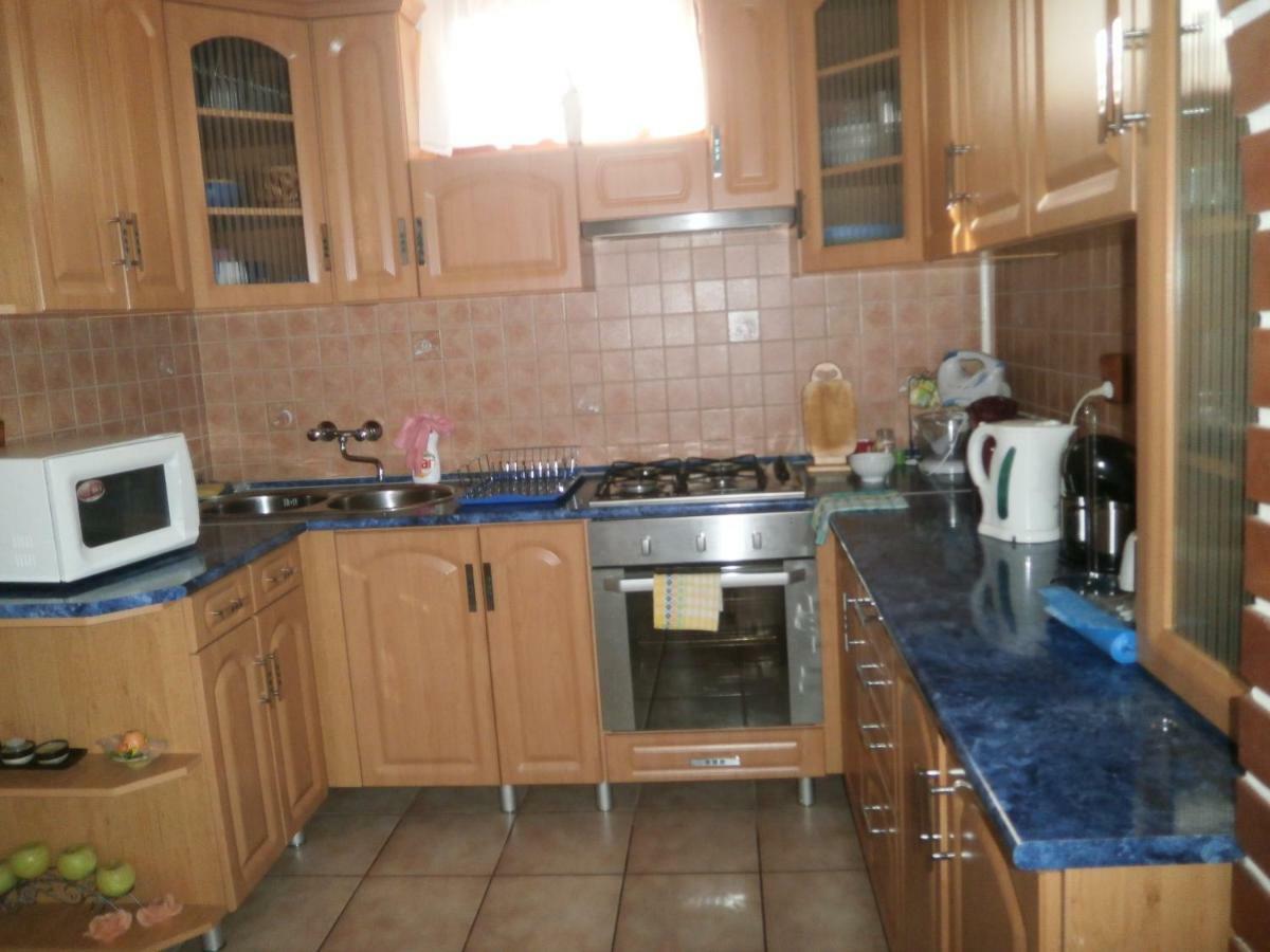 Tuenderkert Apartmanok Hajdúszoboszló Buitenkant foto